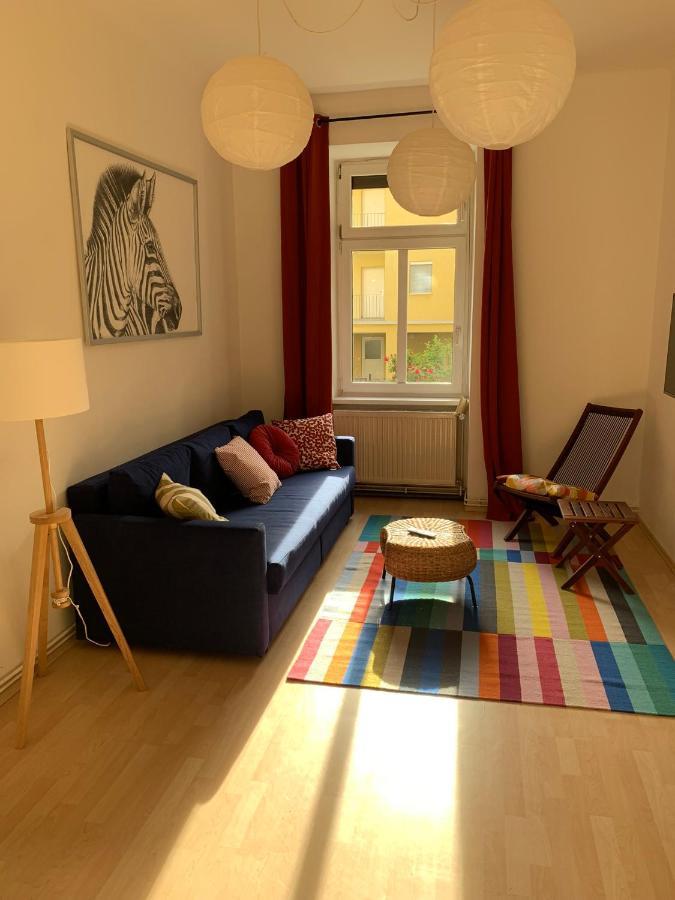 Traveler's Shelter - By Nahuen Apartment *